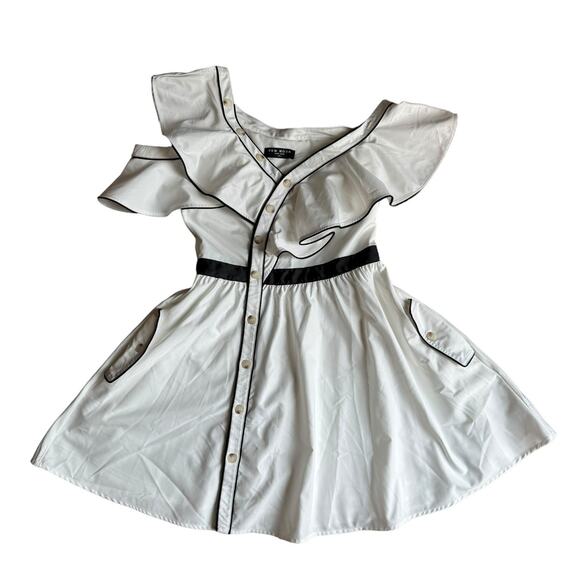 Few Moda New York Asymmetric frilled off shoulder white black dress size small - Picture 5 of 12